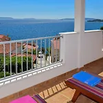 Lucija.2 Lägenhet Trogir