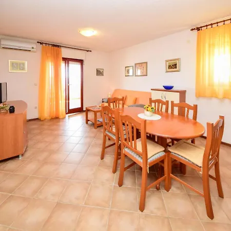 Apartament Lucija-2 By Interhome