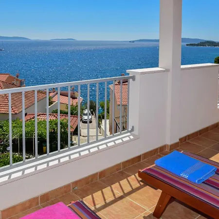 Lucija.2 Apartman Trogir