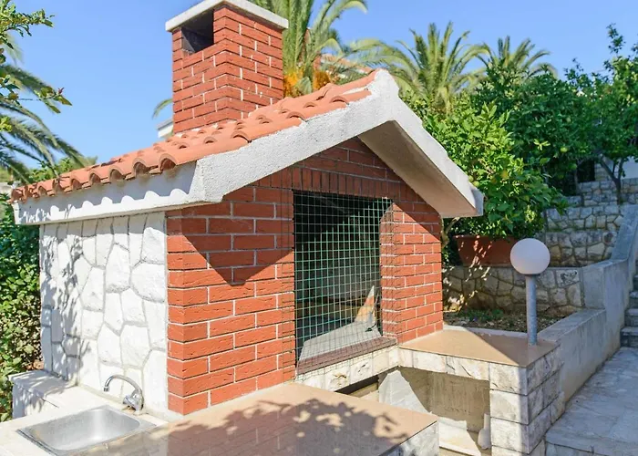 Appartement Lucija-2 By Interhome Trogir