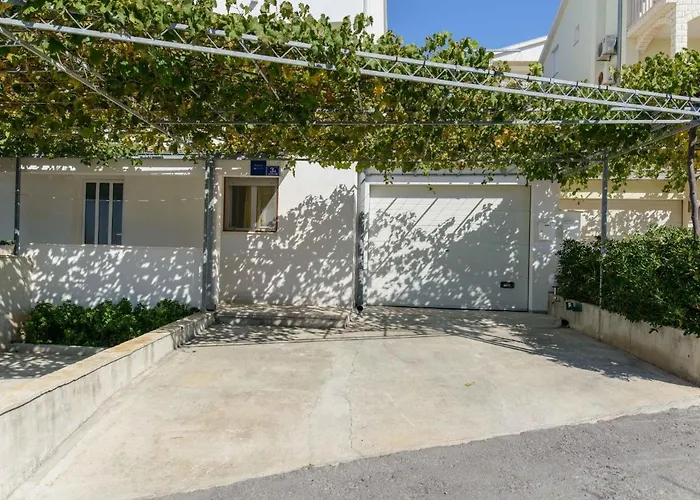 Appartement Lucija-2 By Interhome