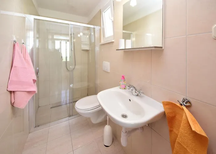 Appartement Lucija-2 By Interhome