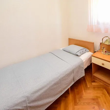 Lucija-2 By Interhome Apartman